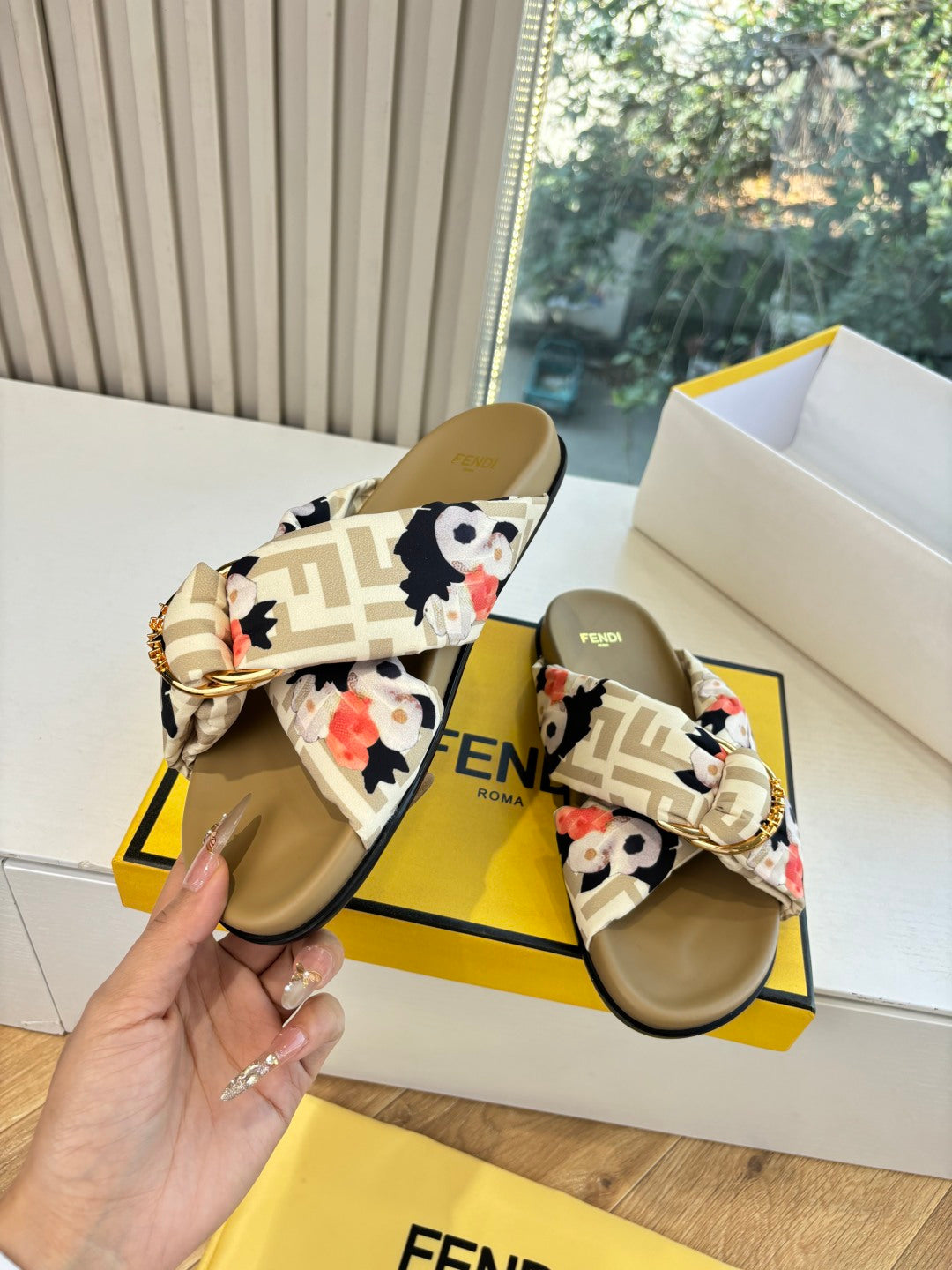 Fendi Slipper