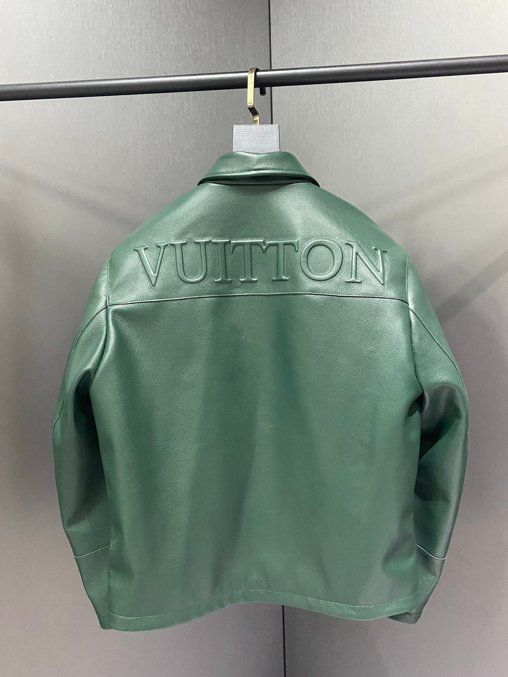 Louis Vuitton Deri Mont