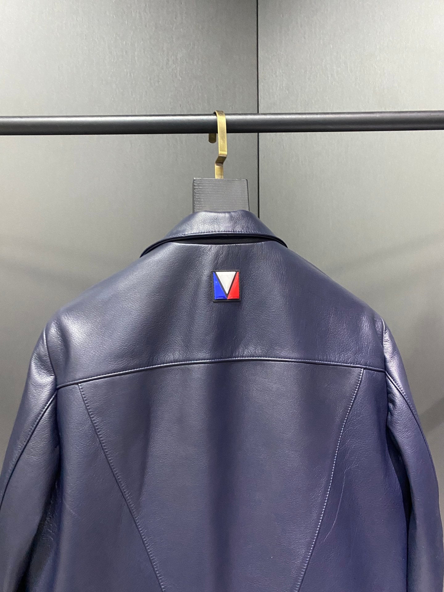 Louis Vuitton Deri Mont