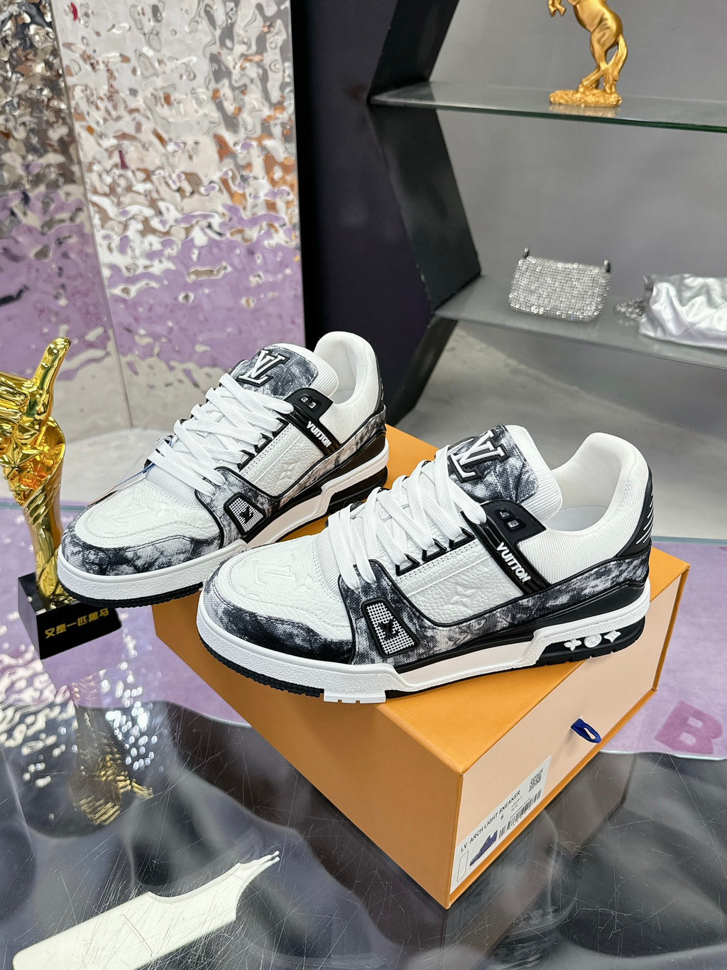 Louis Vuitton LV Trainer