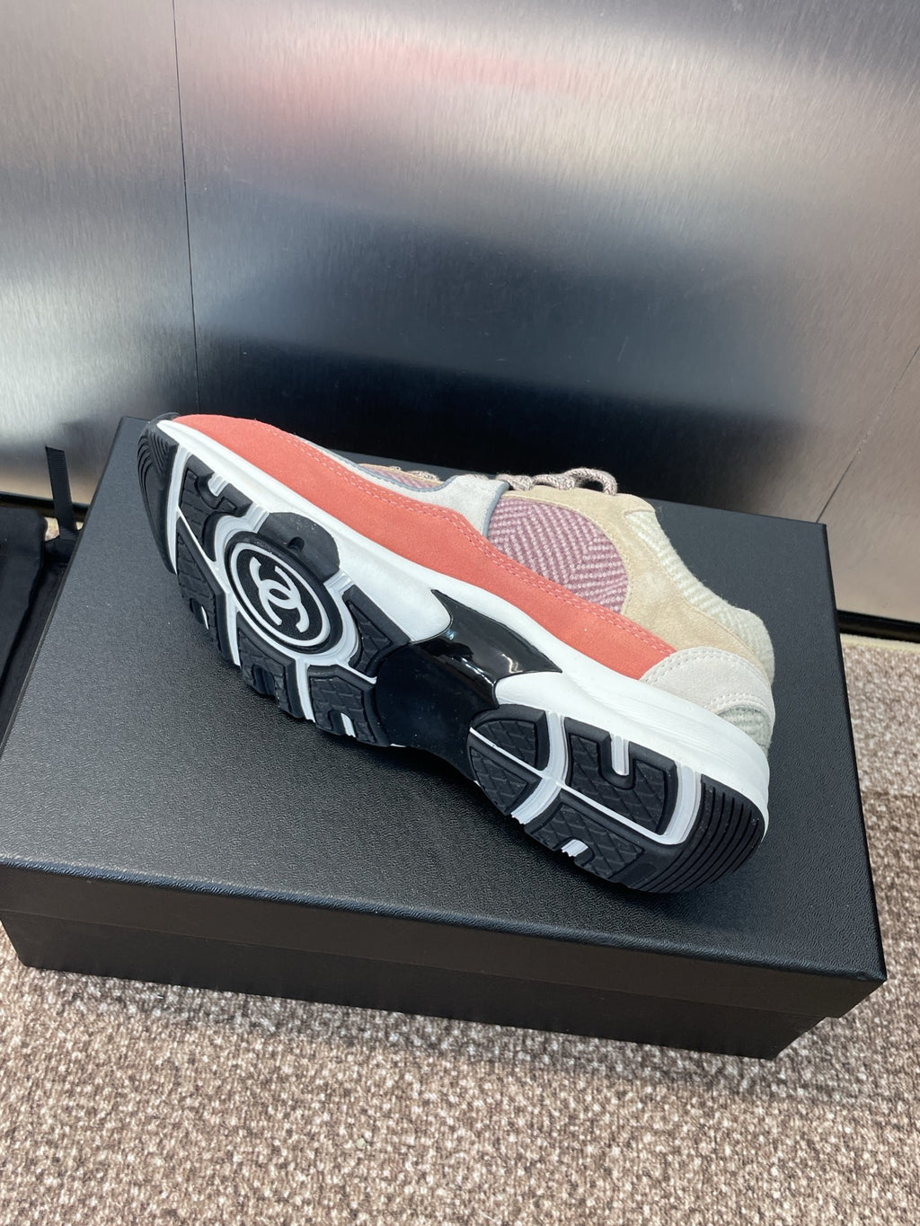 Chanel sneaker
