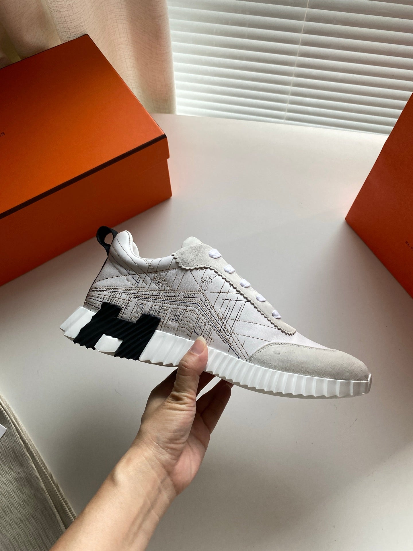 Hermes sneaker