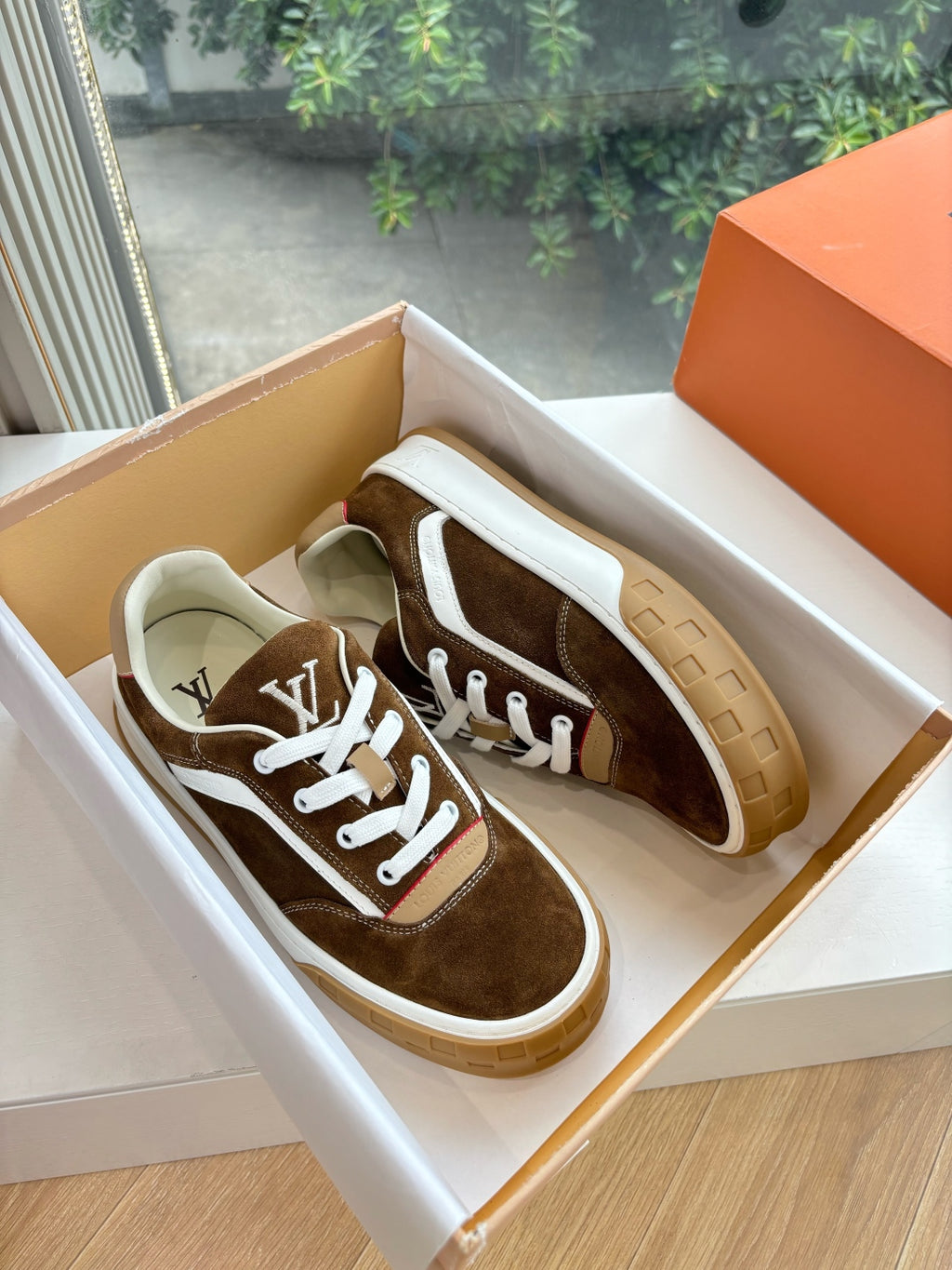 Louis Vuitton Sneaker