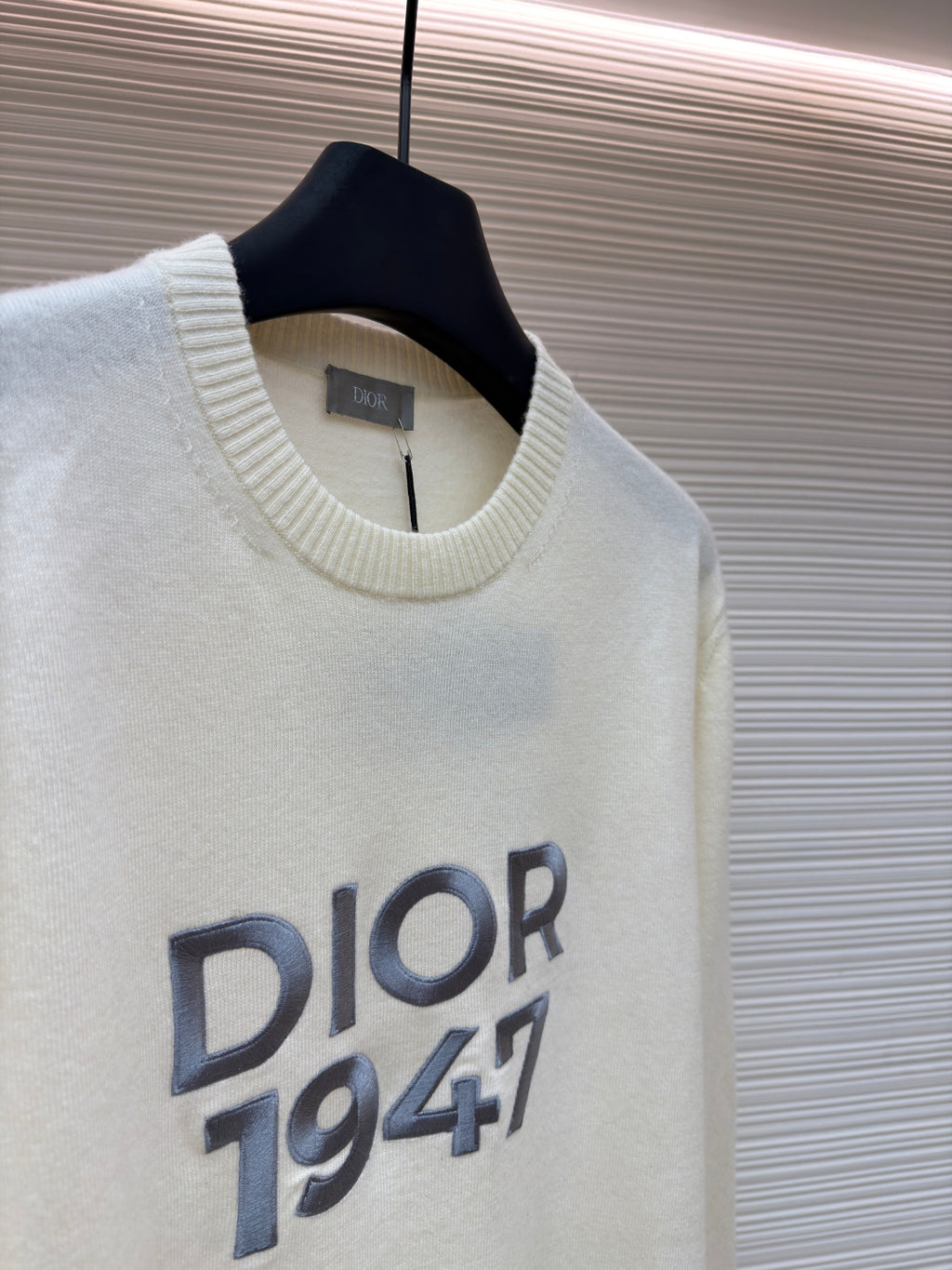 Dior Kazak