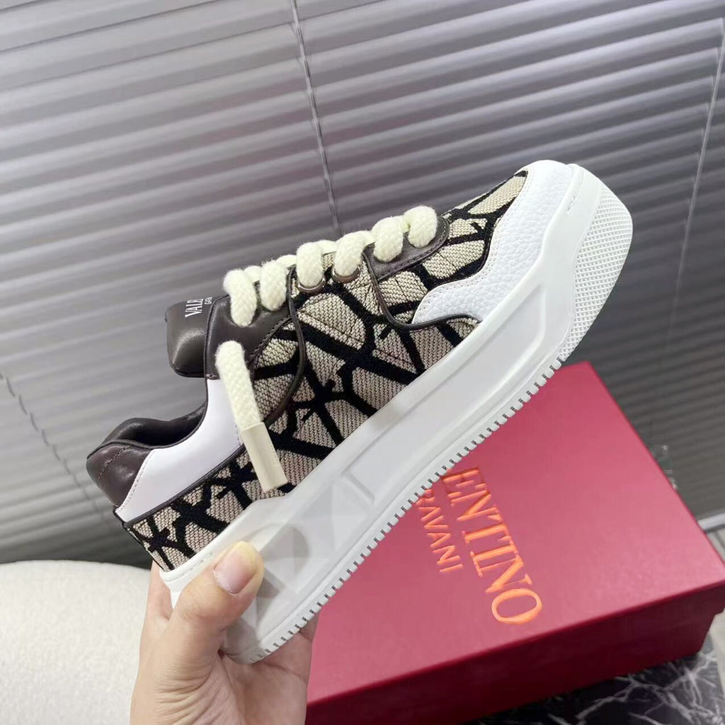 Valentino Sneaker