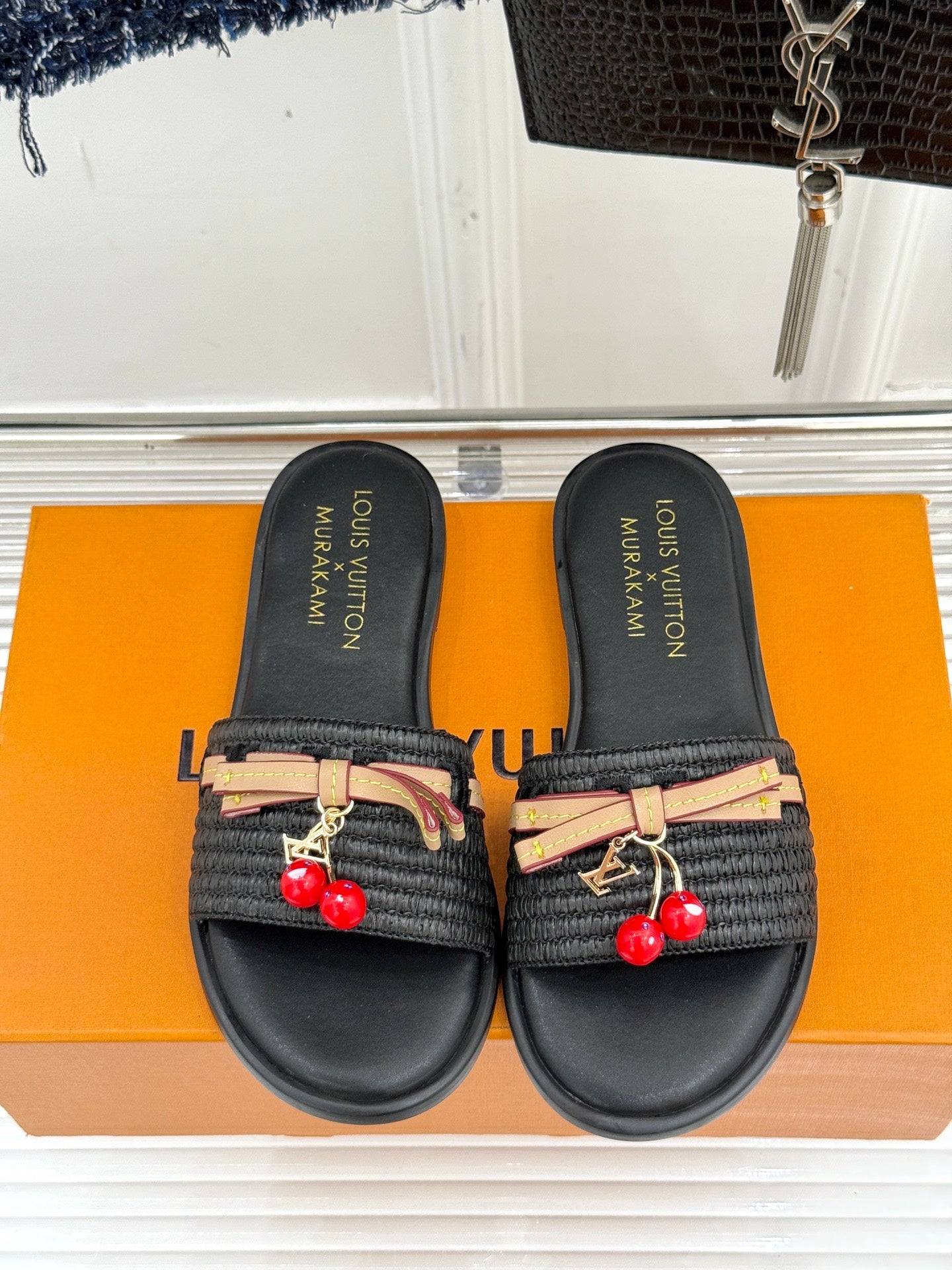 Louis Vuitton Terlik