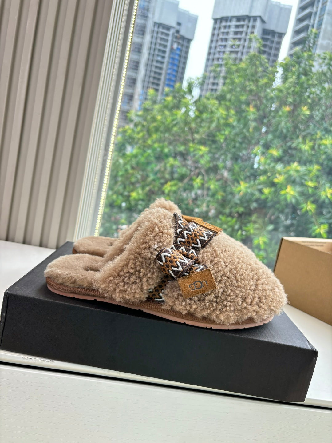 Ugg Slipper Hemen Teslim İndirimli