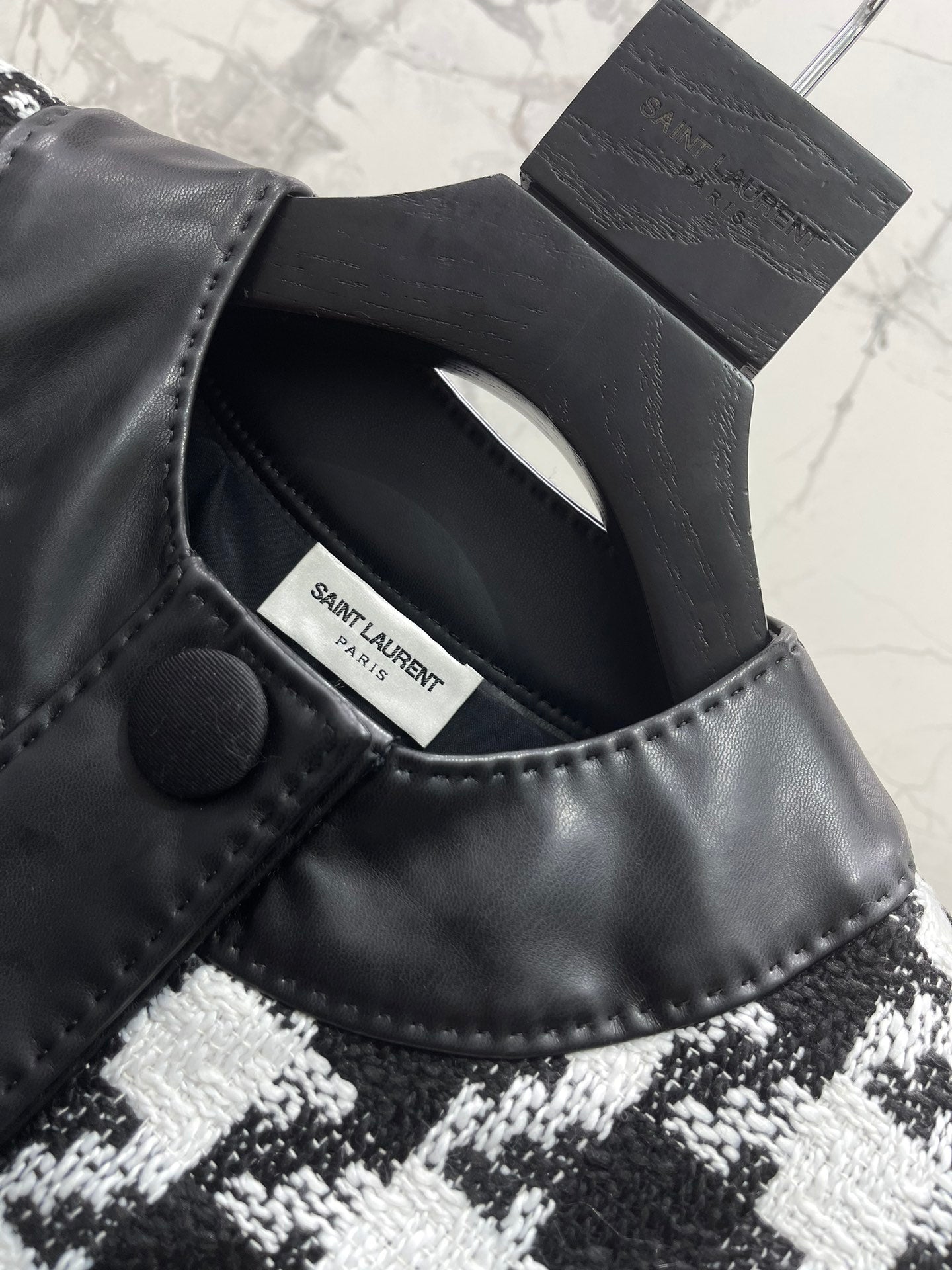 Yves Saint Laurent Ceket