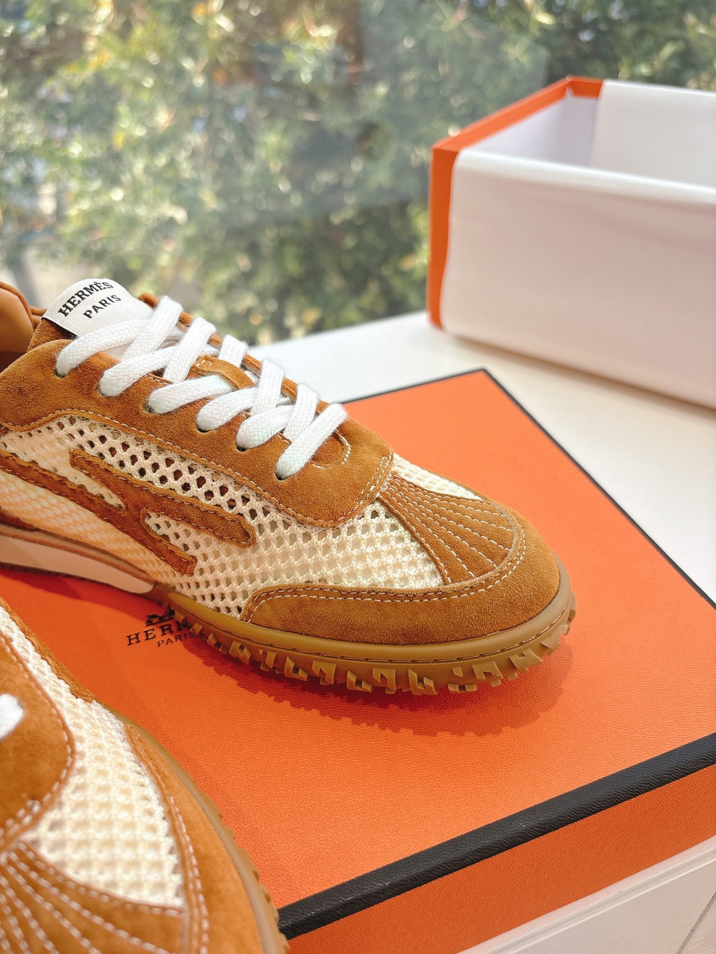 Hermes Sneaker