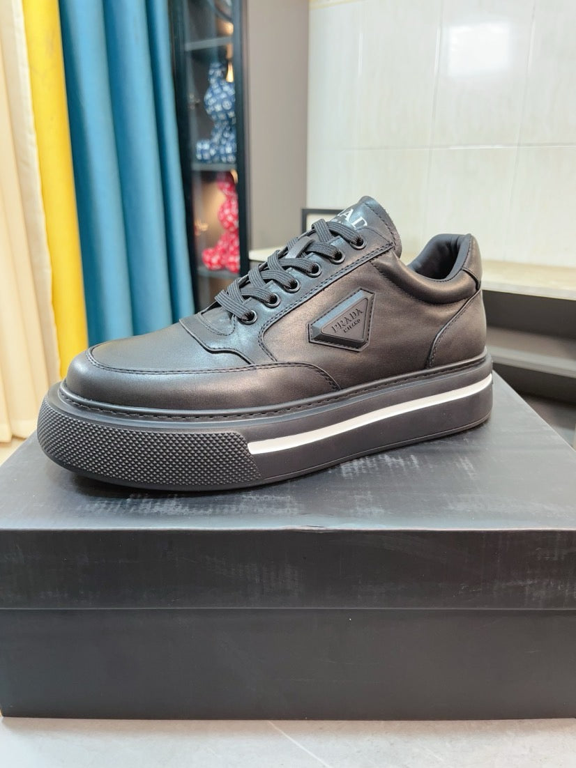 Prada Sneaker