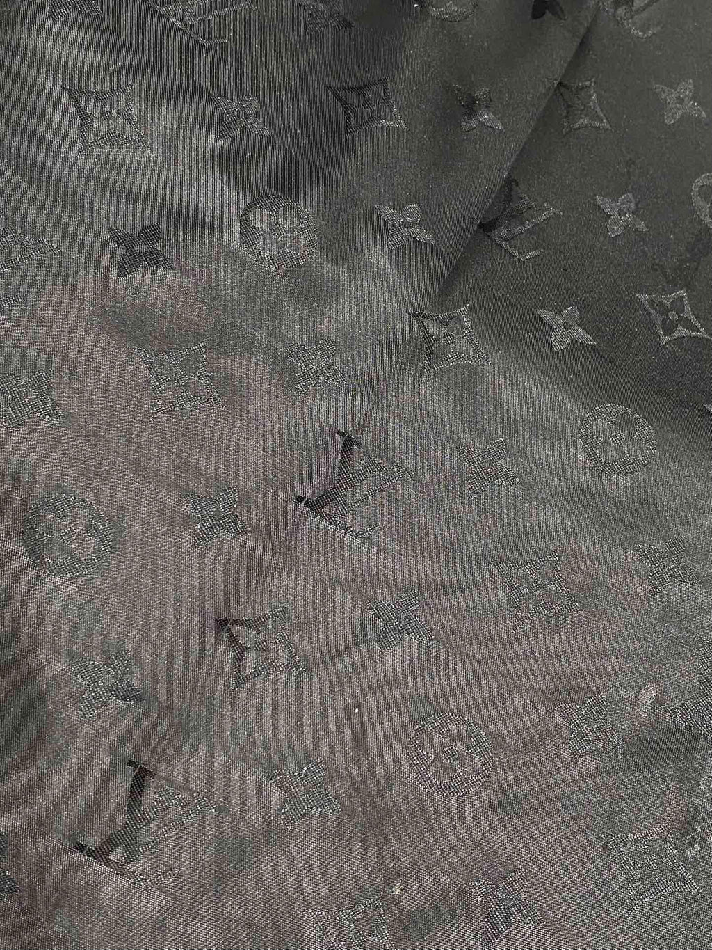 Louis Vuitton Deri Mont