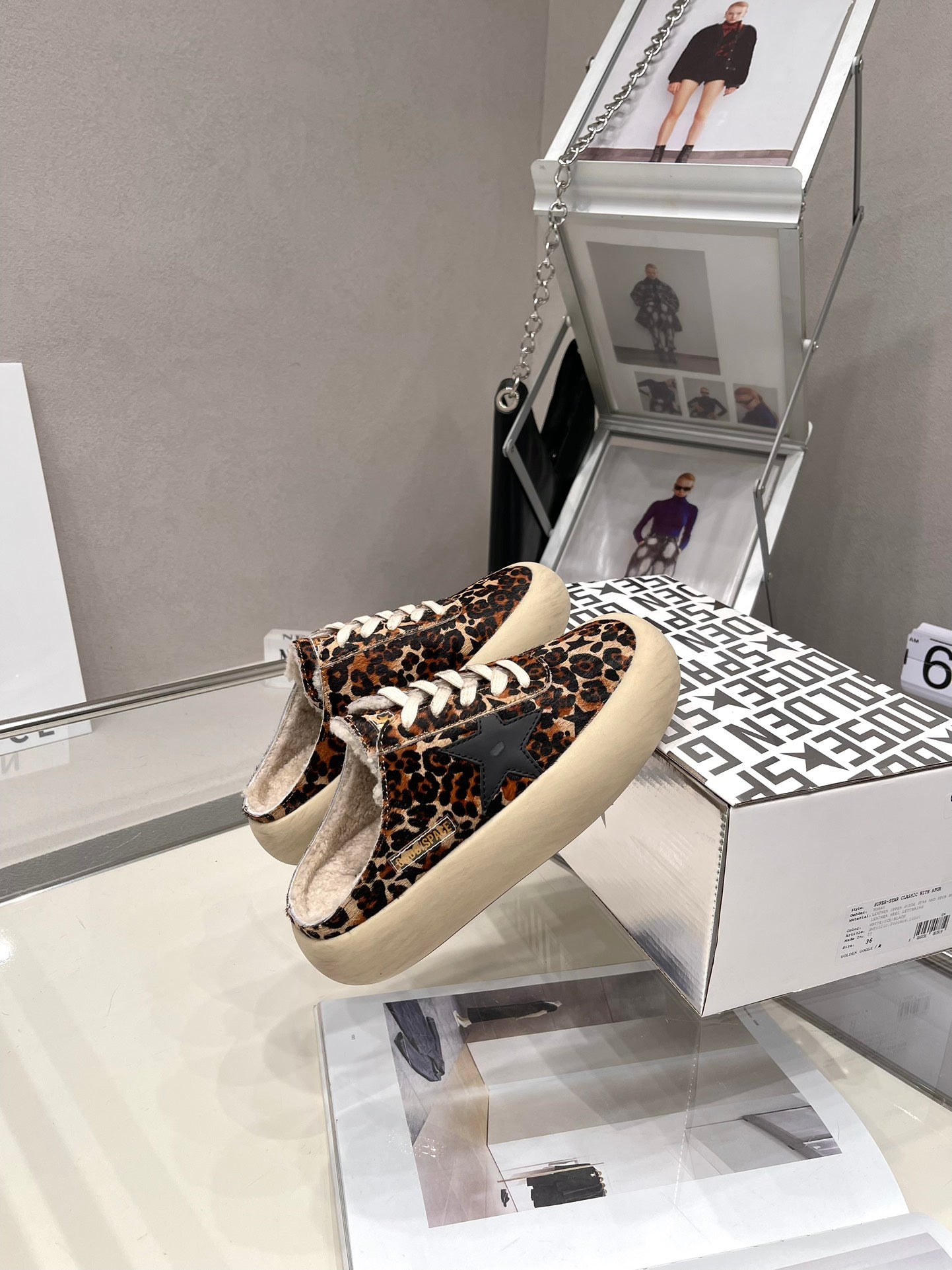 Golden Goose Sneaker