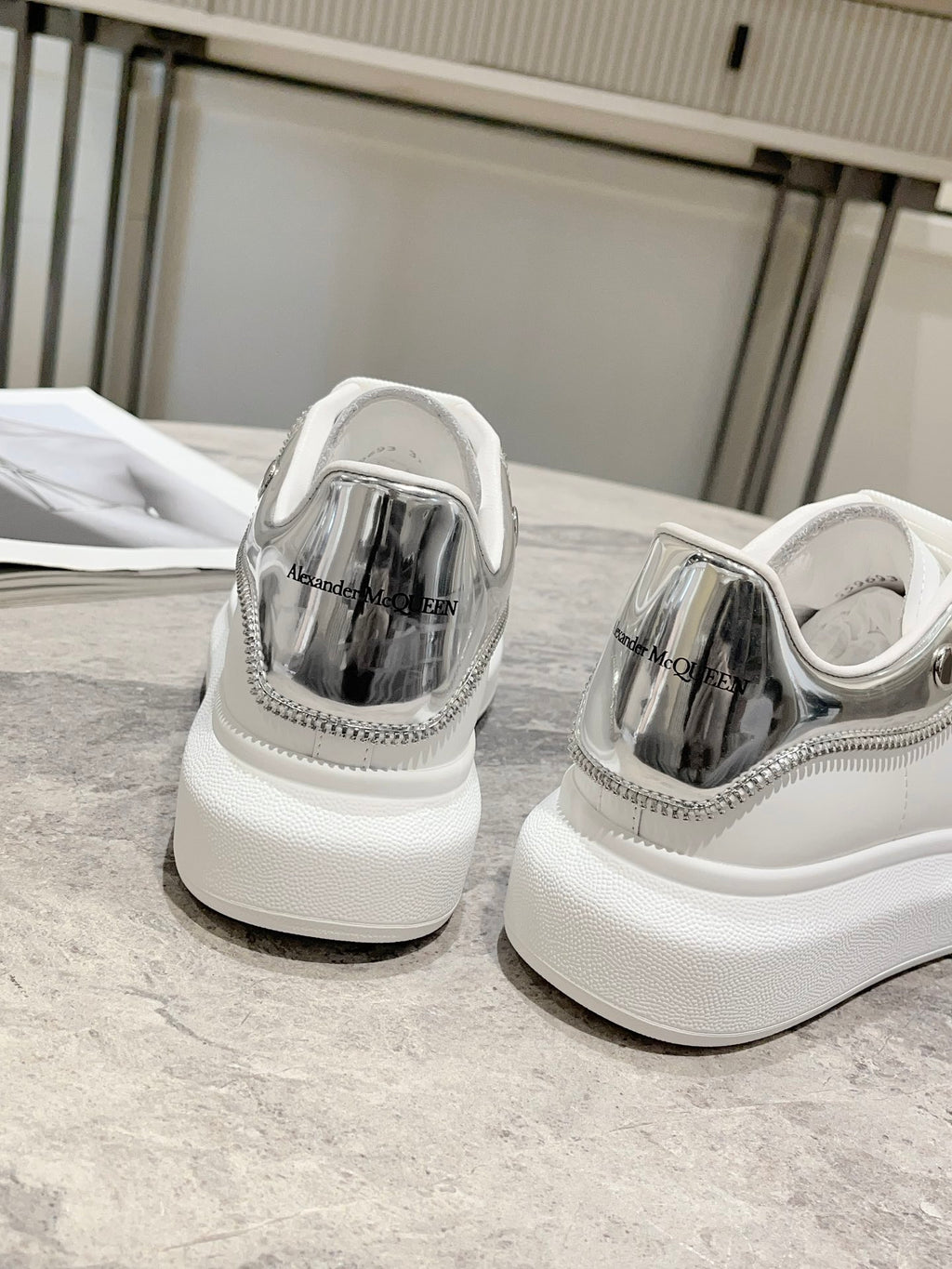 Alexander McQueen Sneaker