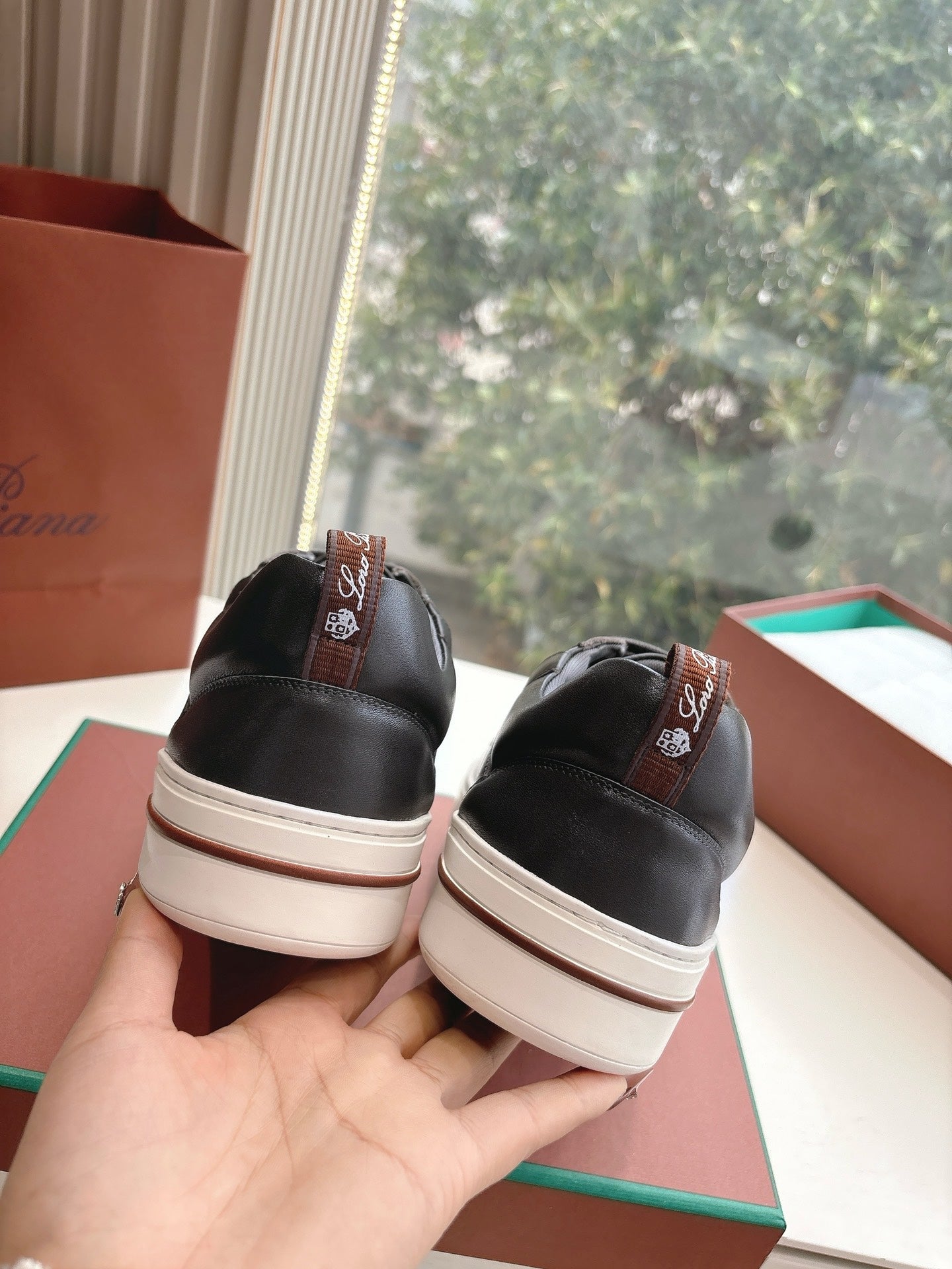 Loro Piana Sneaker