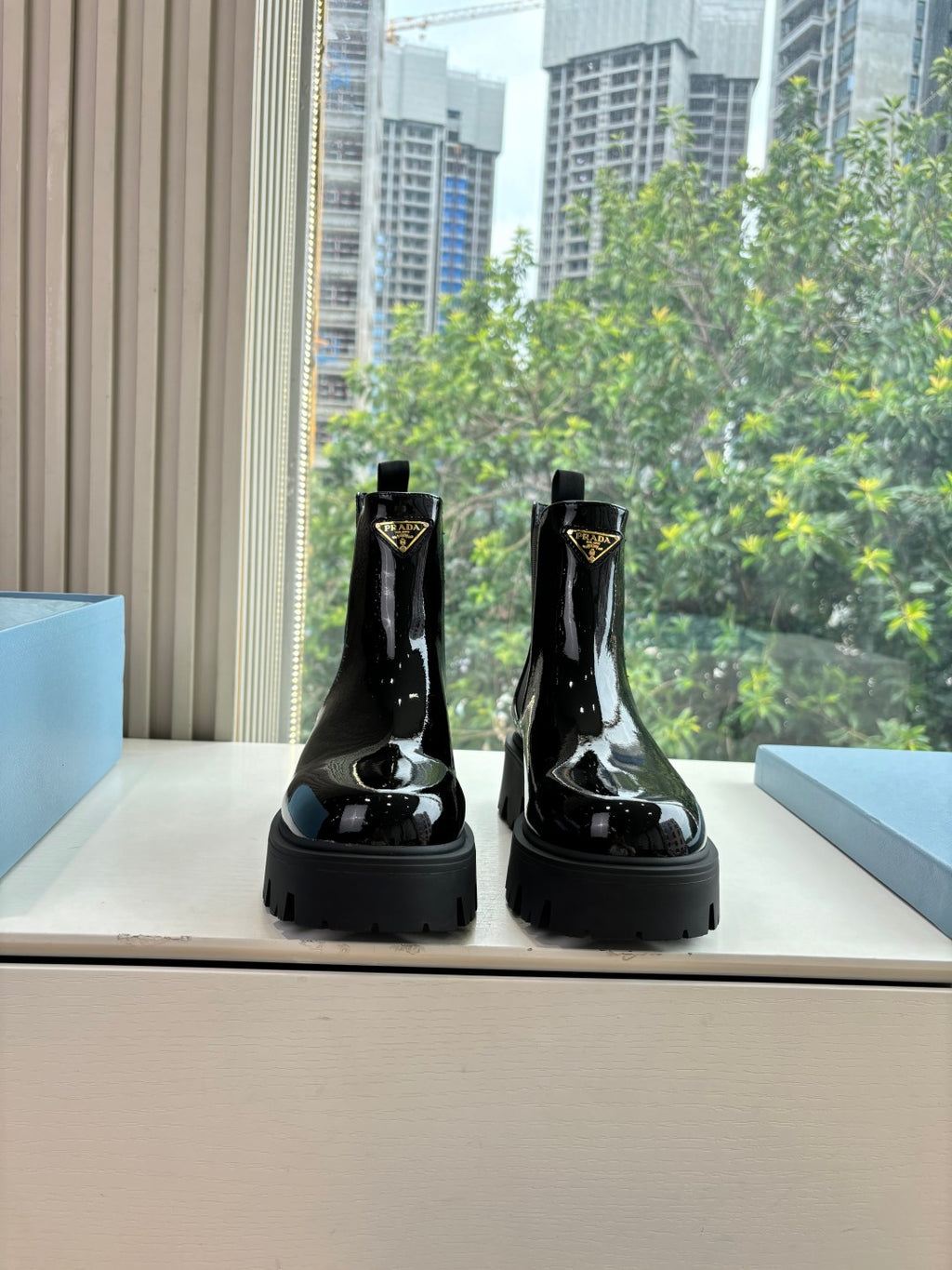 Prada Deri Çizme