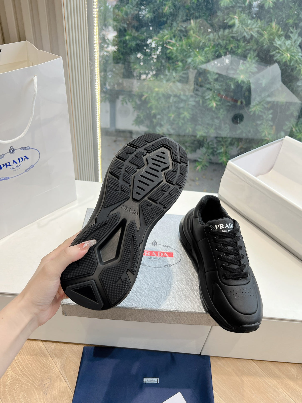 Prada Sneaker Hemen Teslim İndirimli