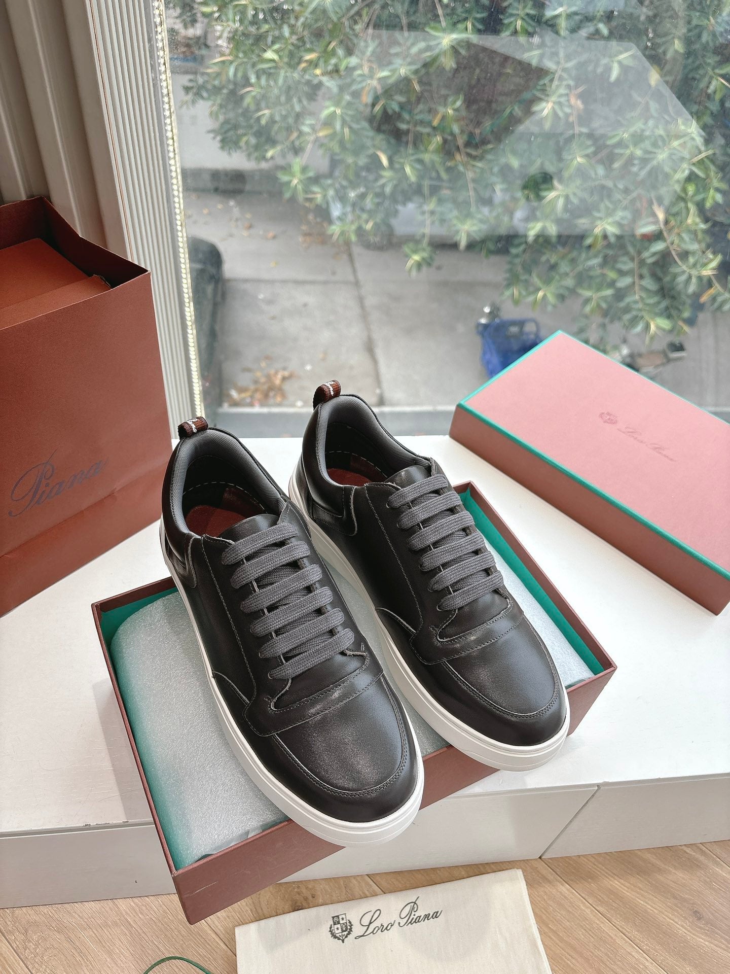 Loro Piana Sneaker