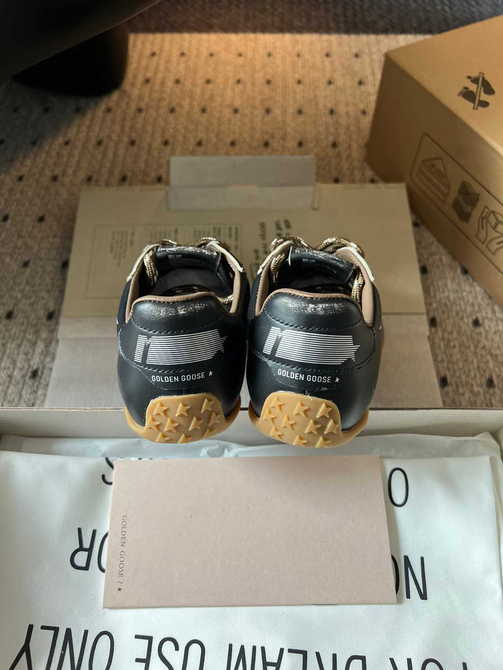 Golden Goose Sneaker