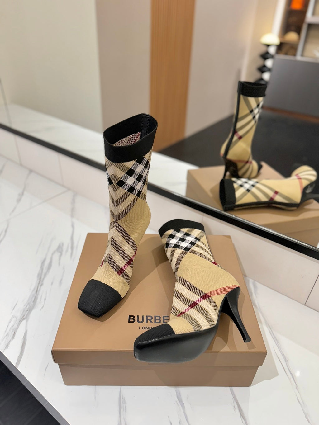 Burberry Çizme