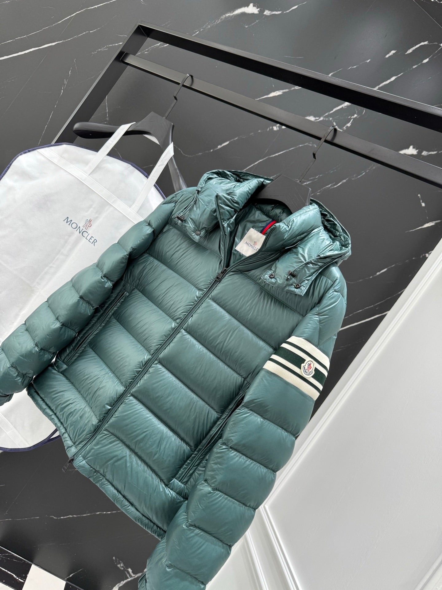 Moncler Mont
