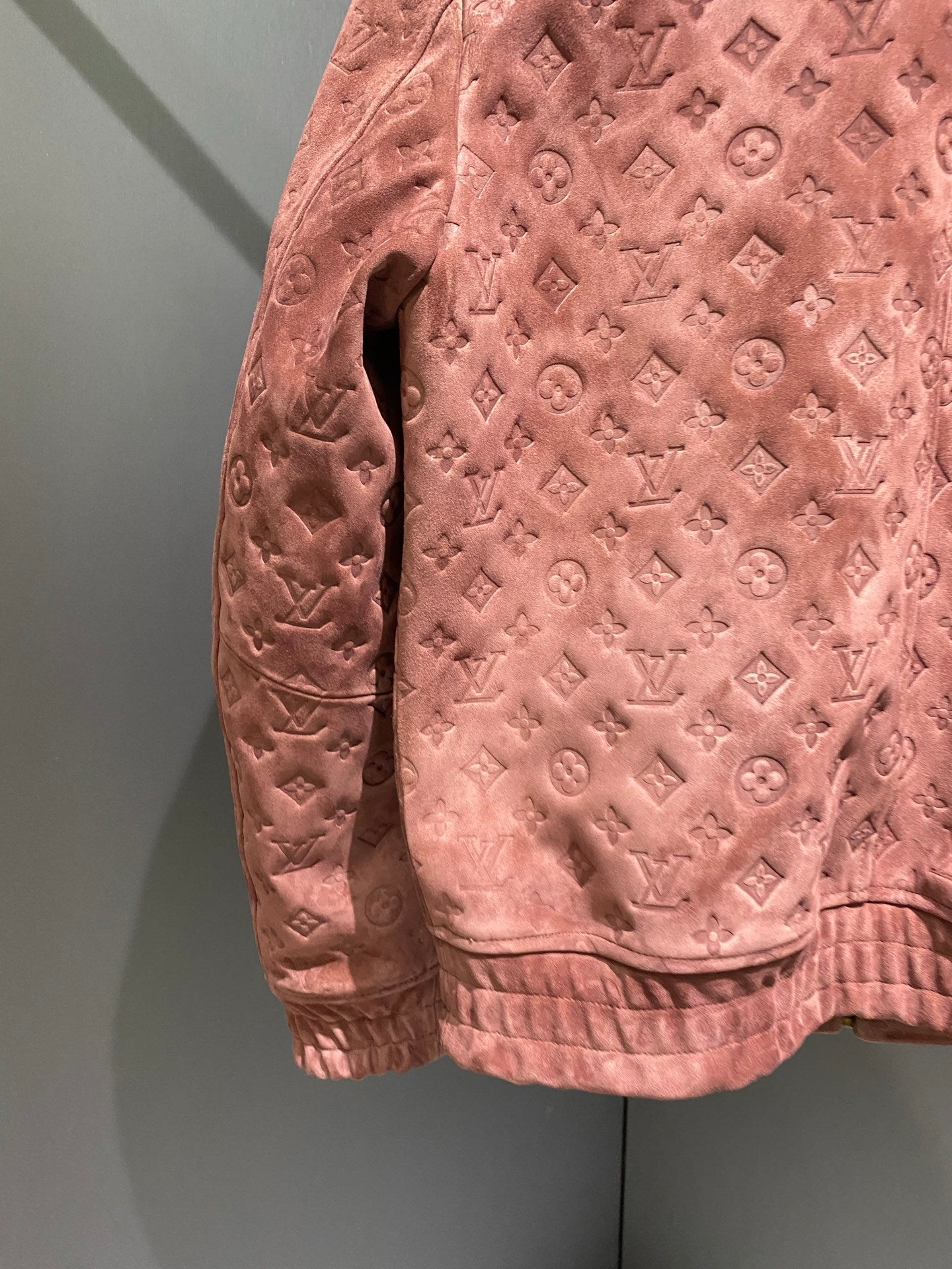 Louis Vuitton Mont