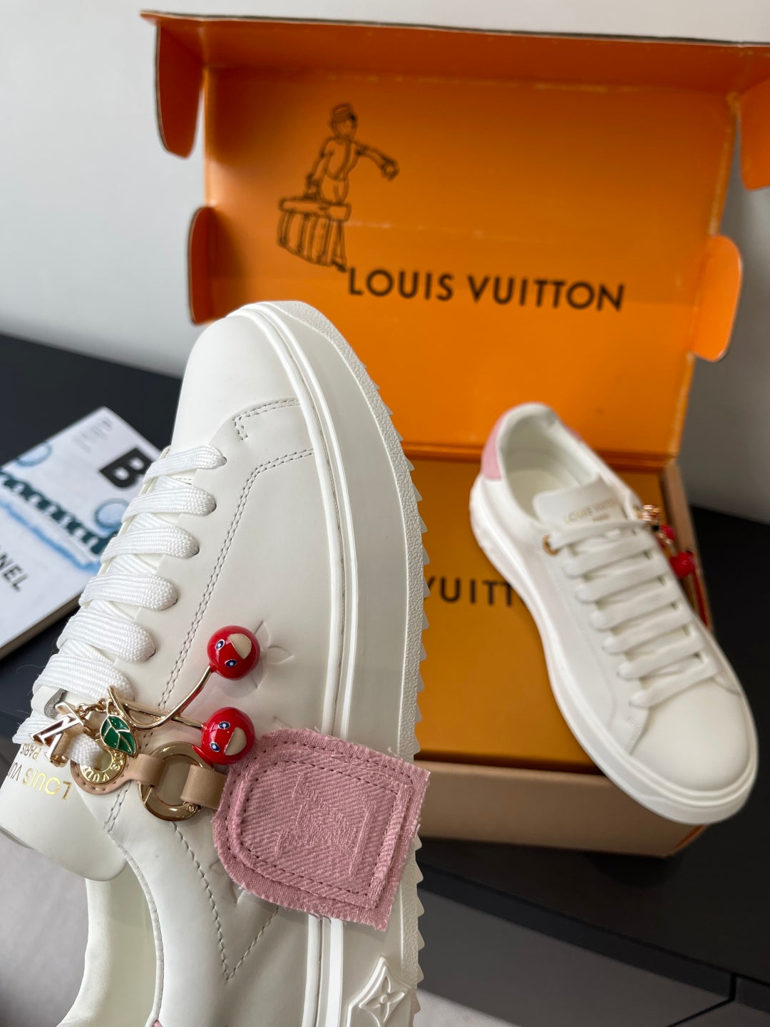 Louis Vuitton Sneaker