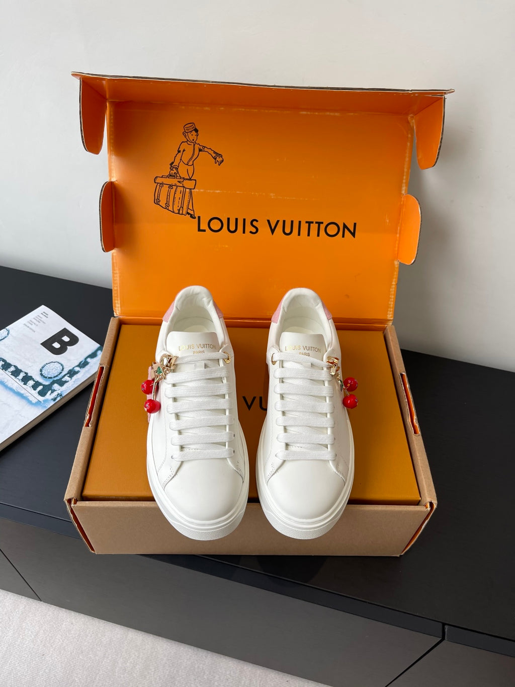 Louis Vuitton Sneaker