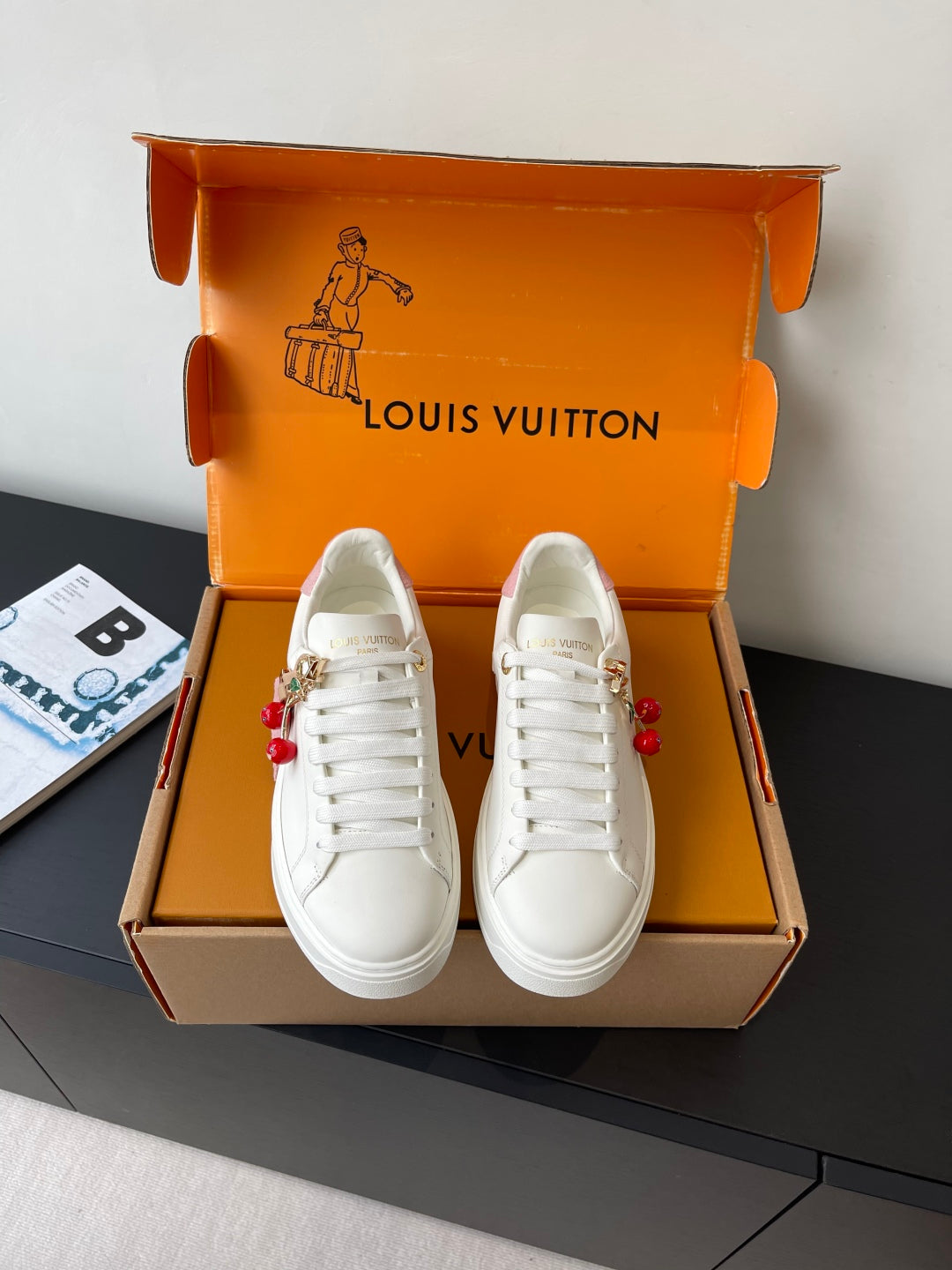 Louis Vuitton Sneaker