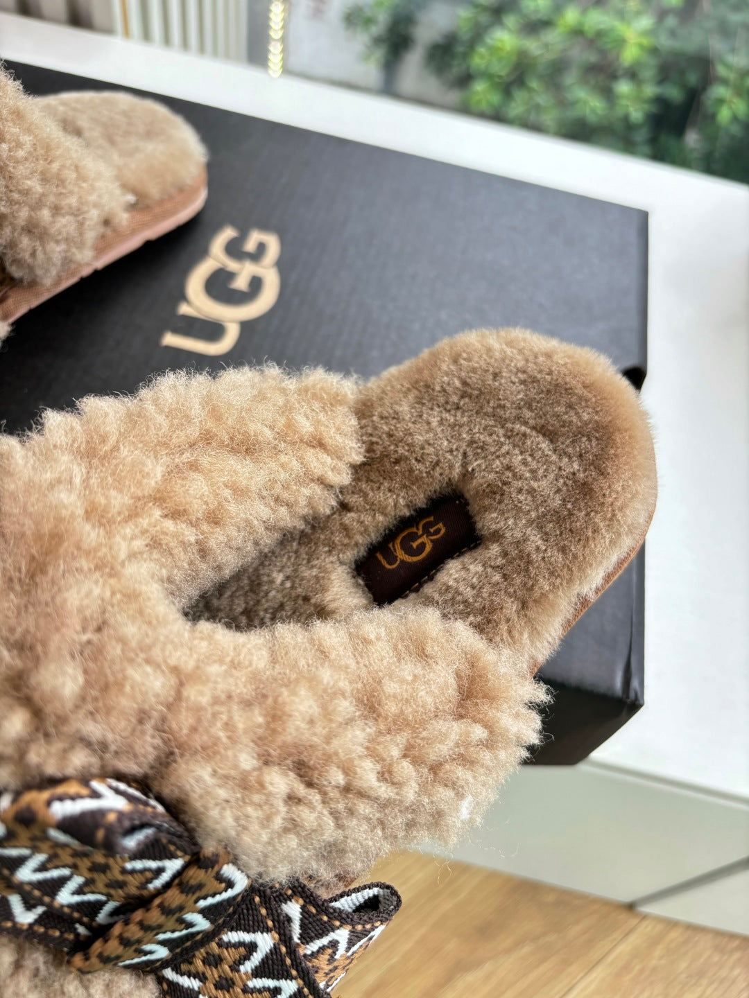 Ugg Slipper Hemen Teslim İndirimli
