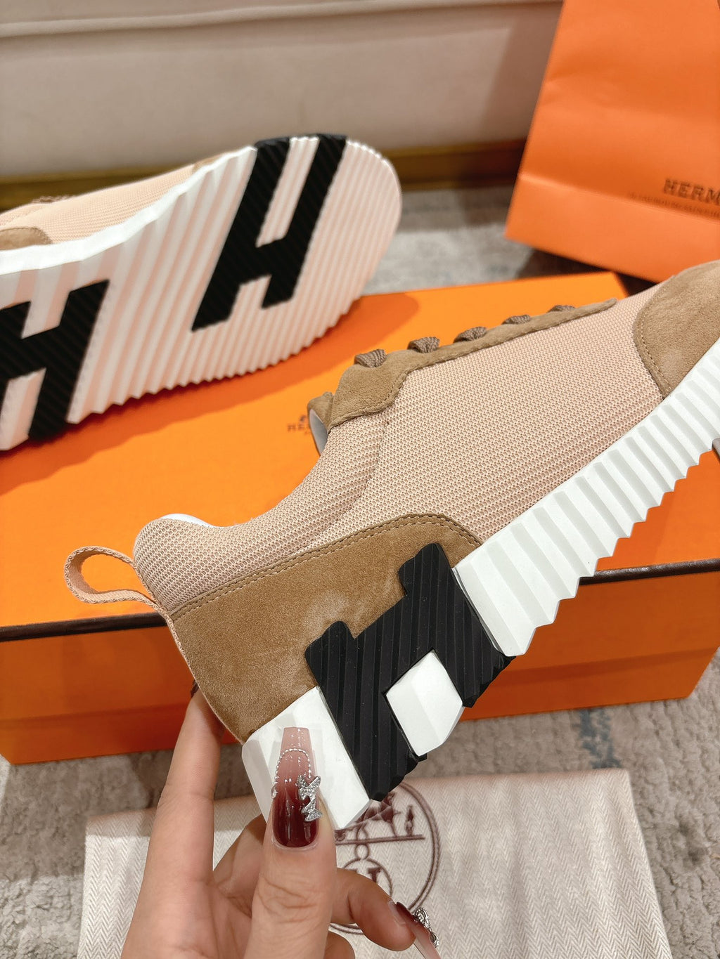 Hermes Sneaker