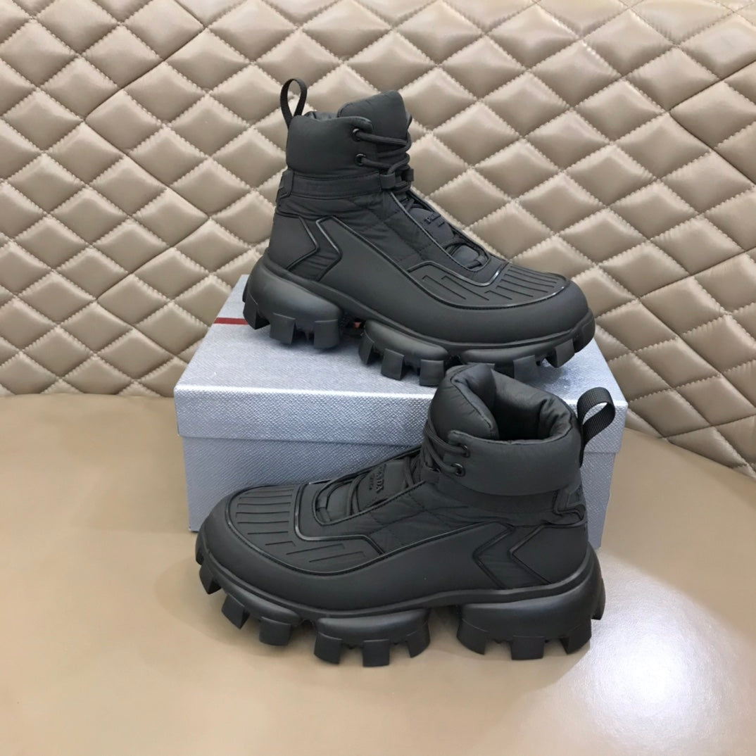 Prada Bot Hemen Teslim İndirimli