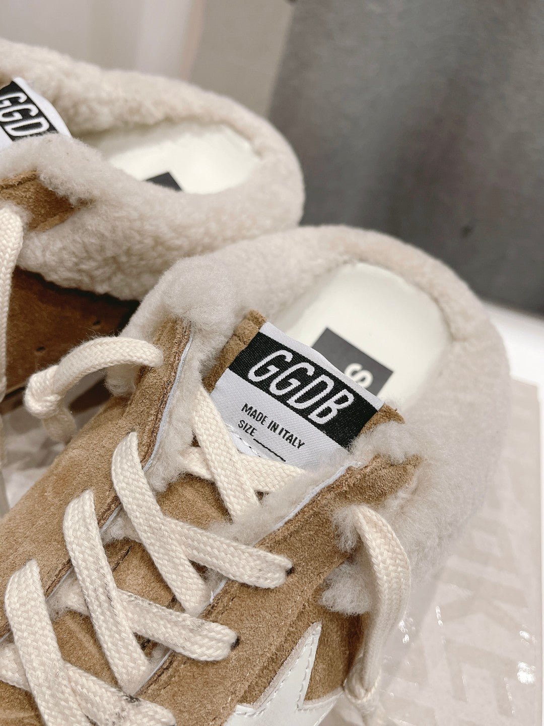 Golden Goose Superstar