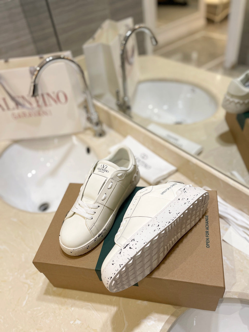 Valentino Sneaker