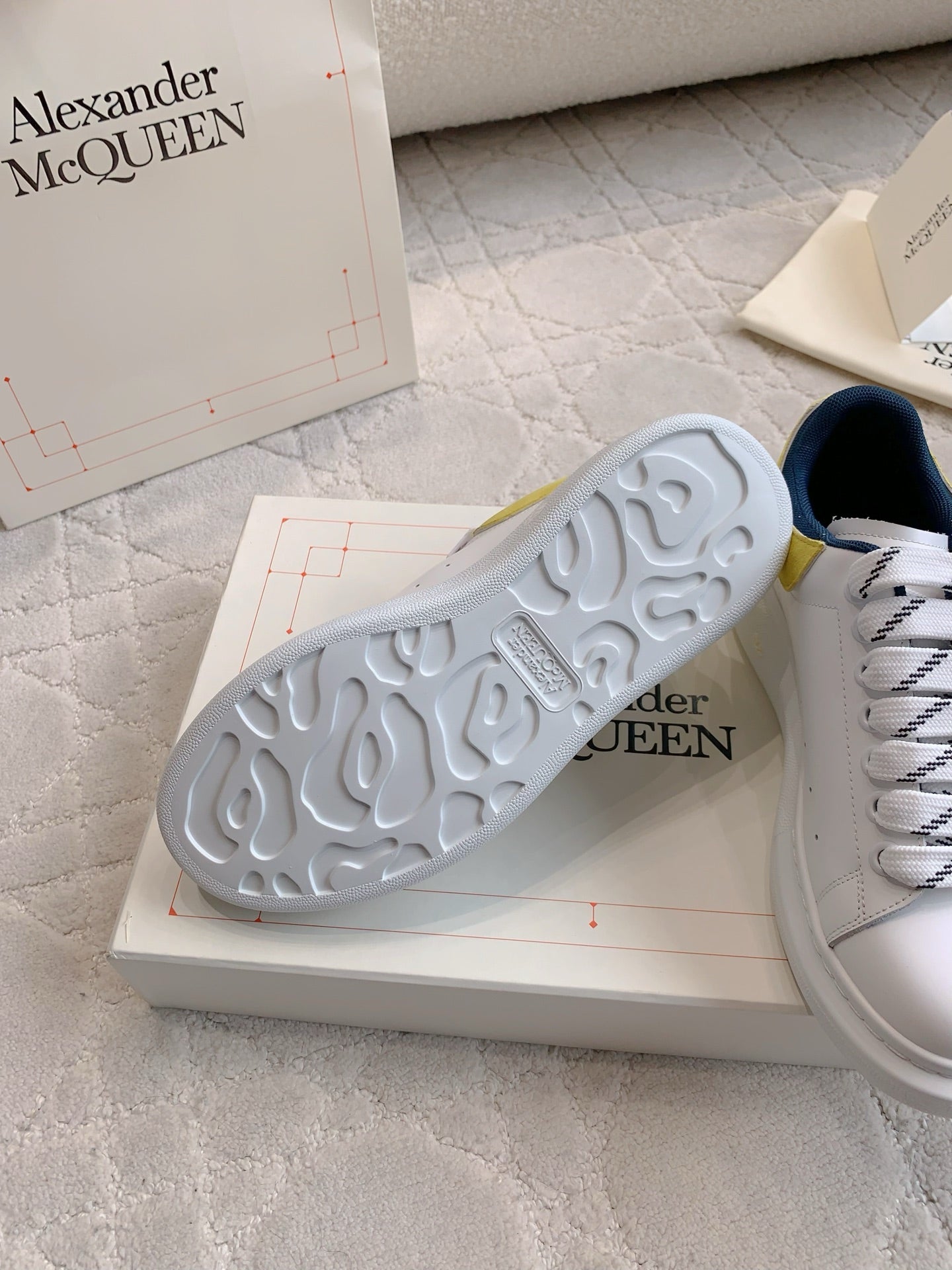 Alexander McQueen Sneaker