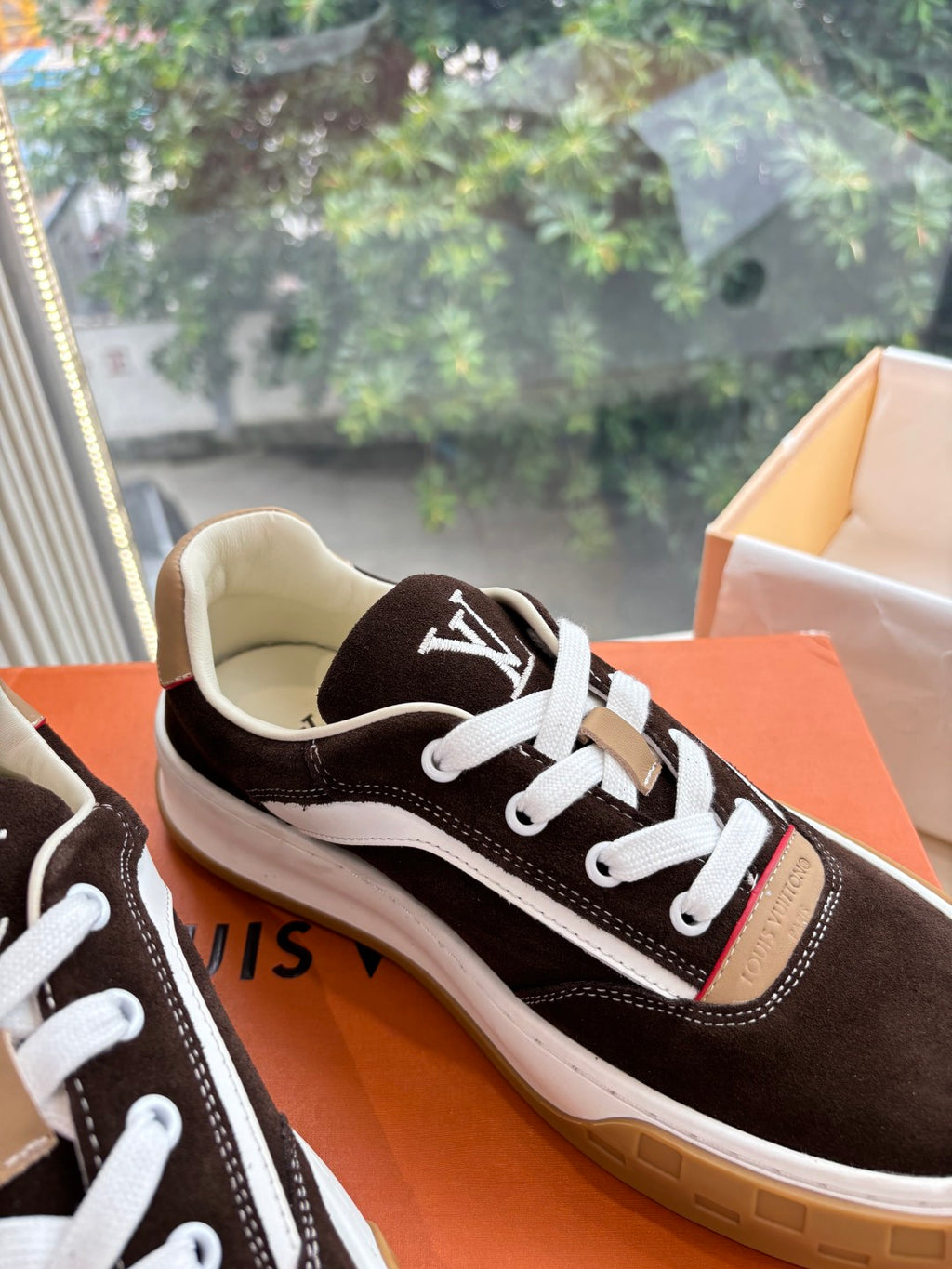 Louis Vuitton Sneaker