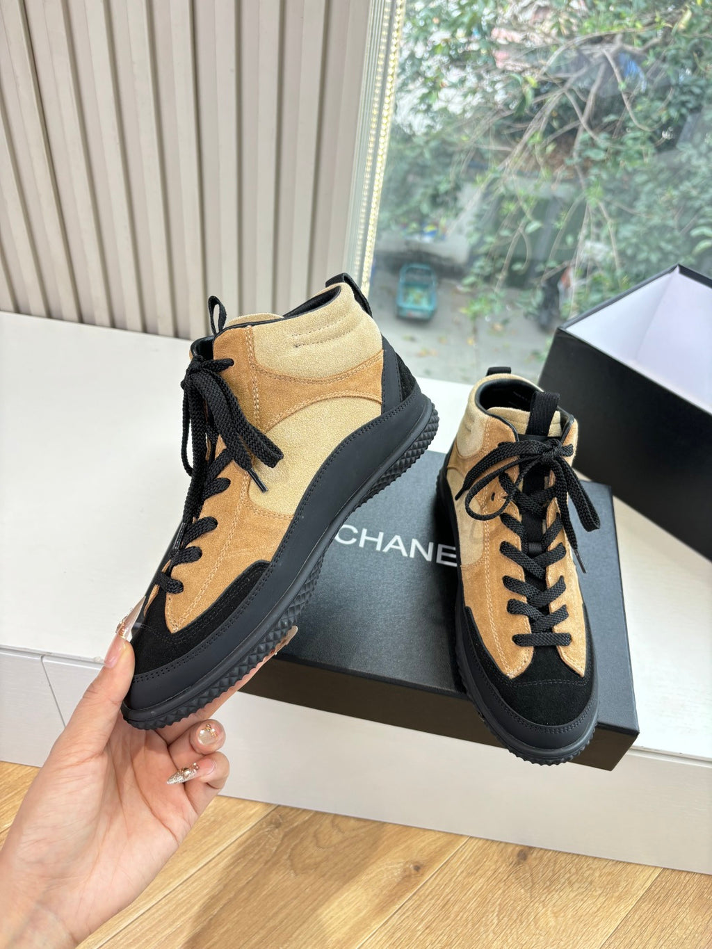 Chanel Sneaker
