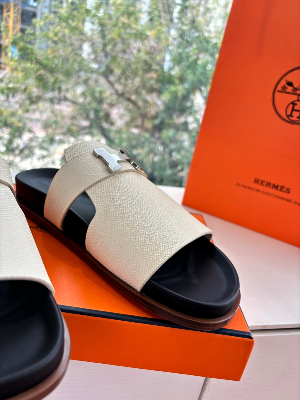 Hermes Slipper