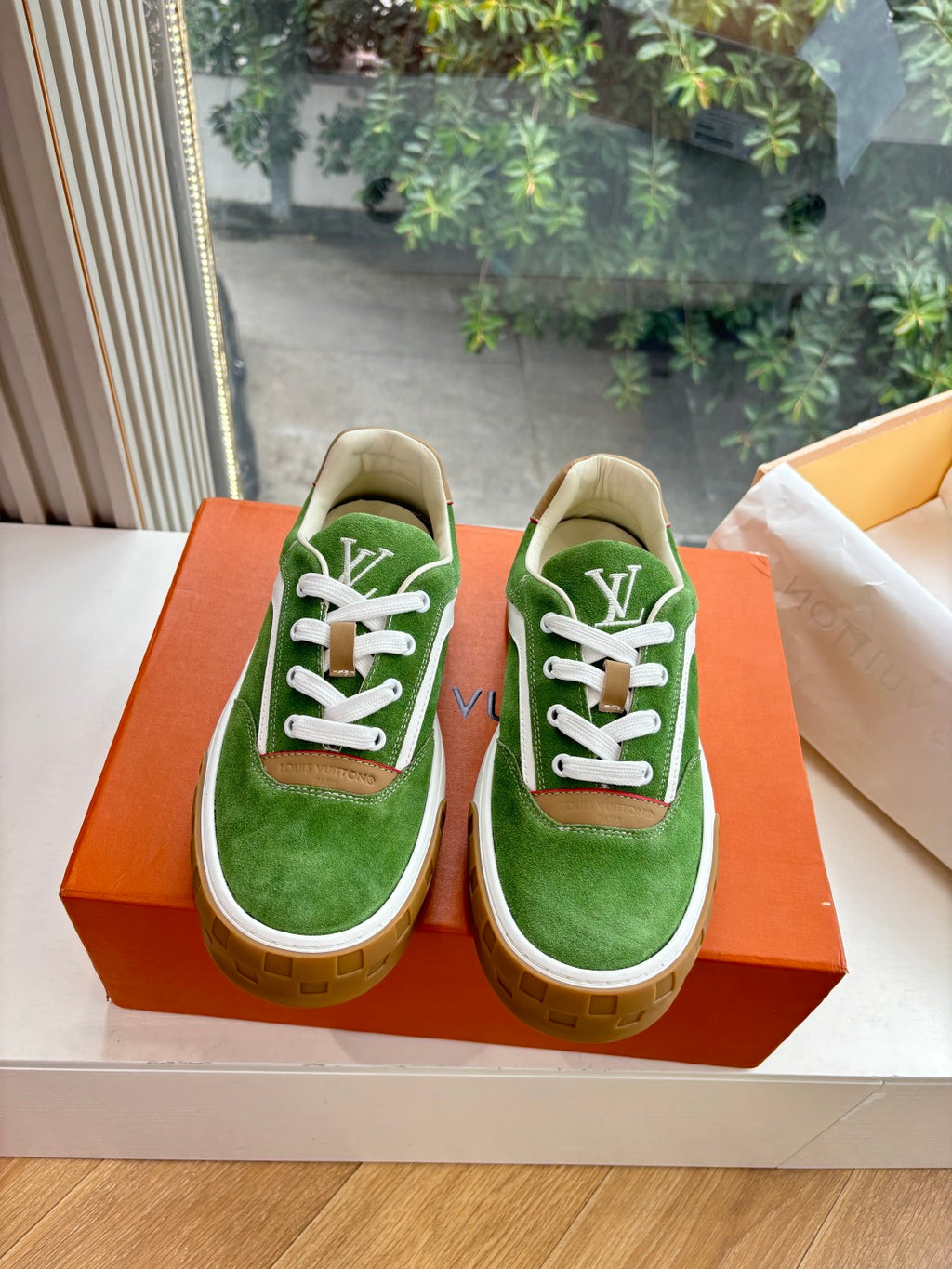 Louis Vuitton Sneaker