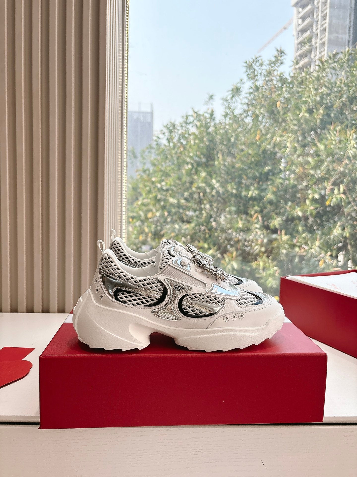 Roger Vivier Sneaker