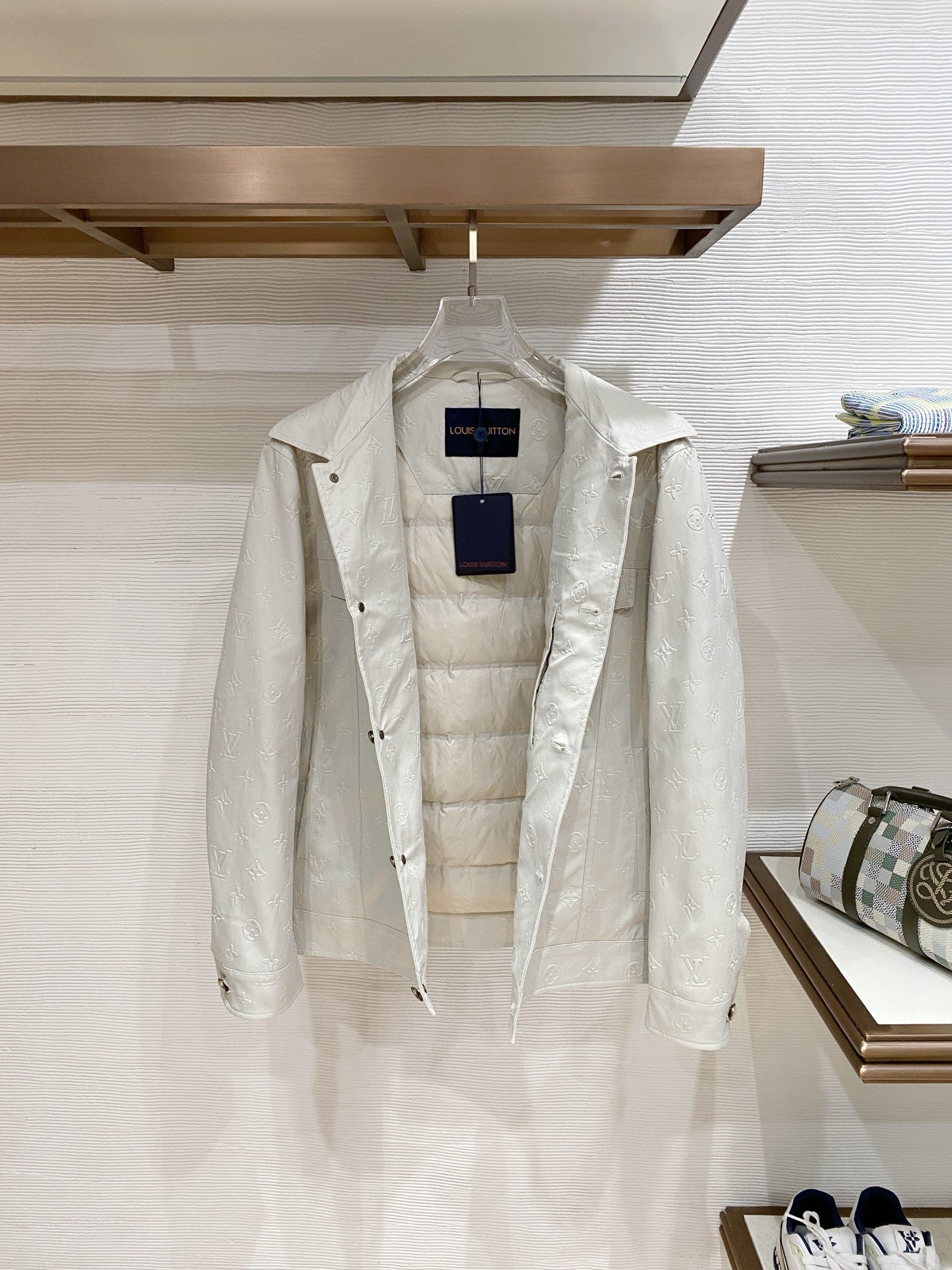 Louis Vuitton Deri Mont