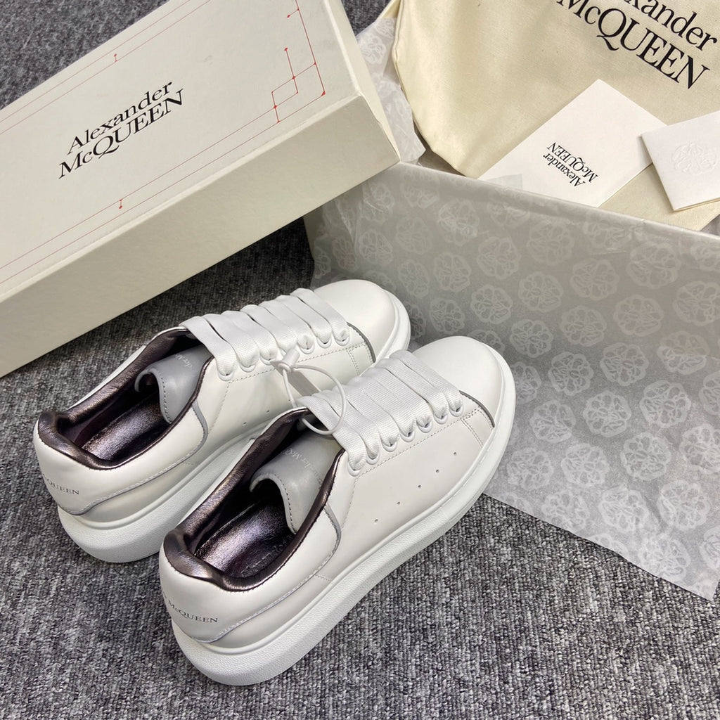 Alexander McQueen Sneaker