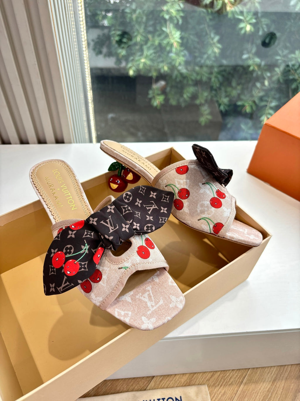 Louis Vuitton Topuklu