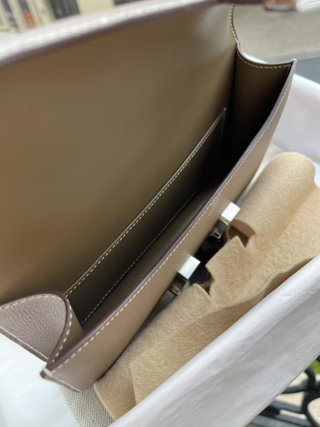 Hermes Constance Mini