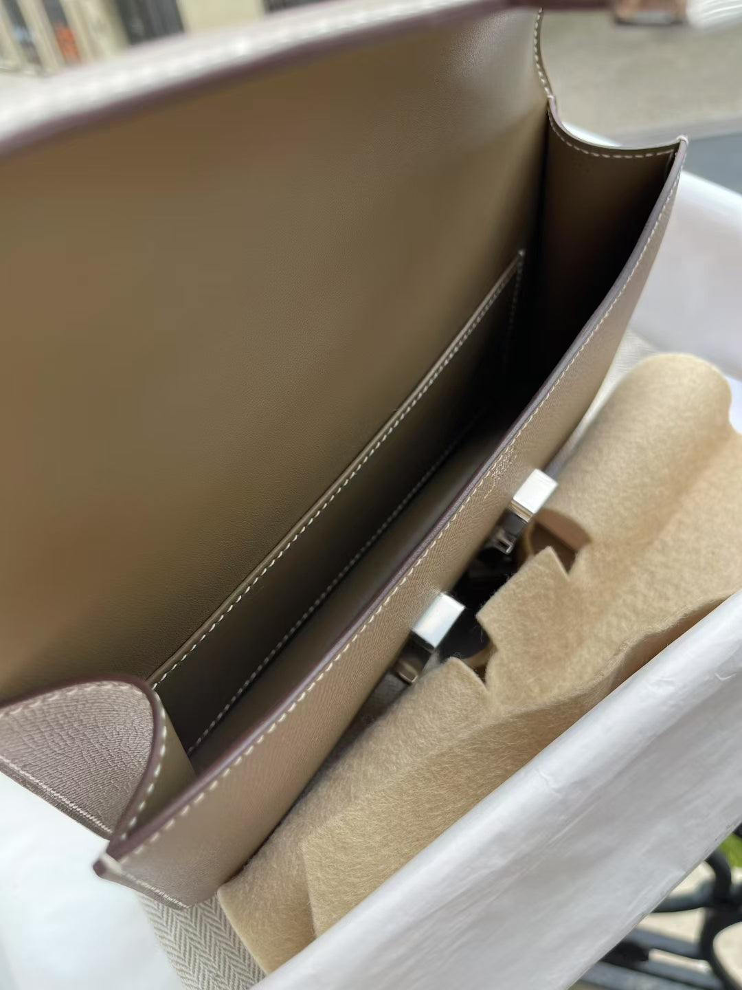 Hermes Constance Mini