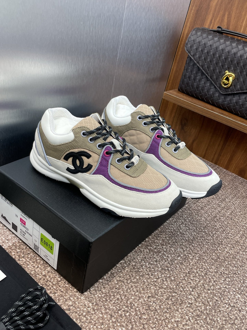 Chanel sneaker