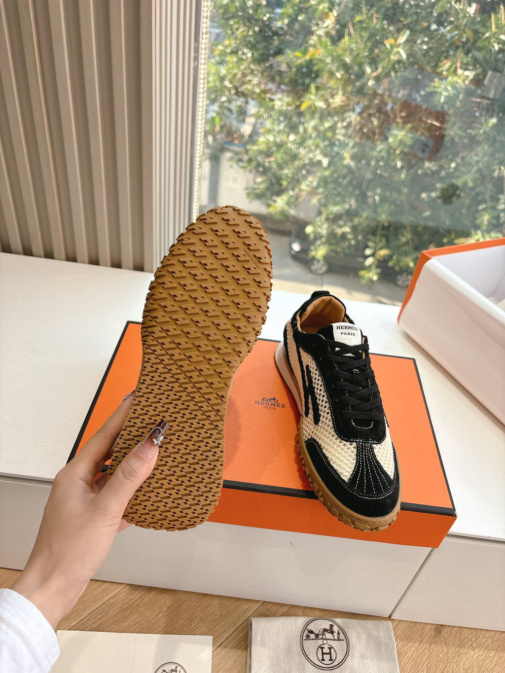 Hermes Sneaker