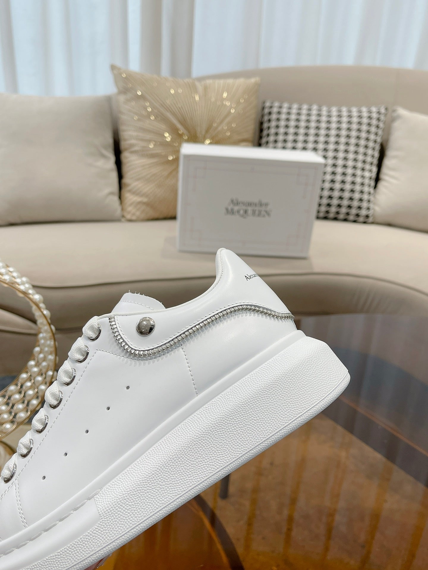 Alexander McQueen Sneaker