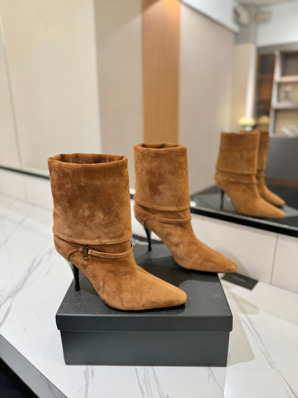 Saint Laurent Çizme