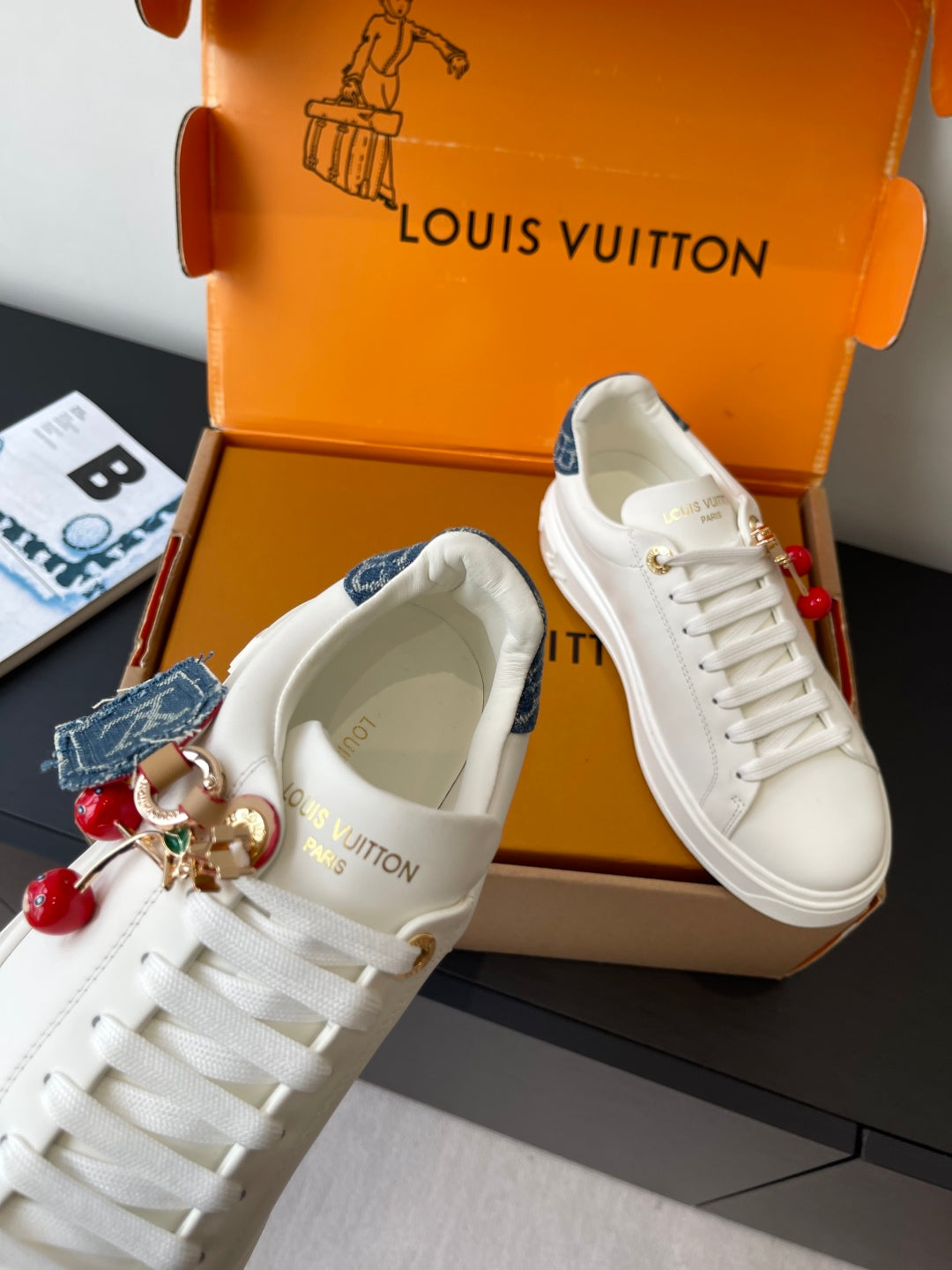 Louis Vuitton Sneaker