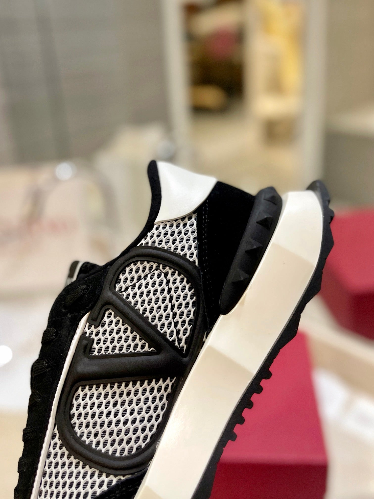Valentino Sneaker